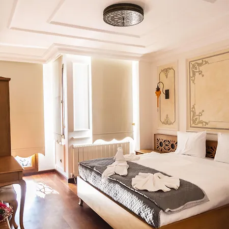 Burckin Suleymaniye 3*