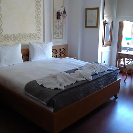 Burckin Suleymaniye Hotel 2*